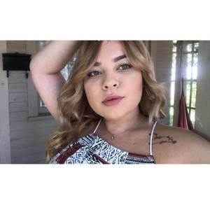 Meet your Posher, Yaimelis yalitza